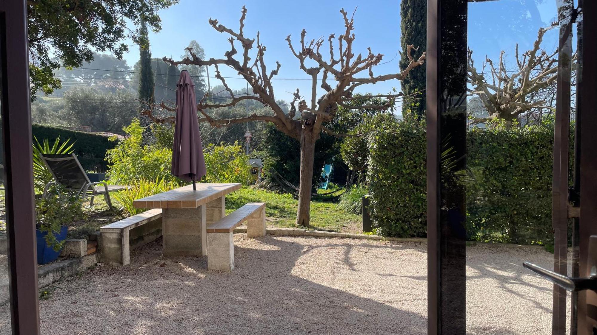 Large Private Garden, Quiet 2-Bedroom Apartment, Air Conditioning, Wifi, Parking Cassis Ngoại thất bức ảnh