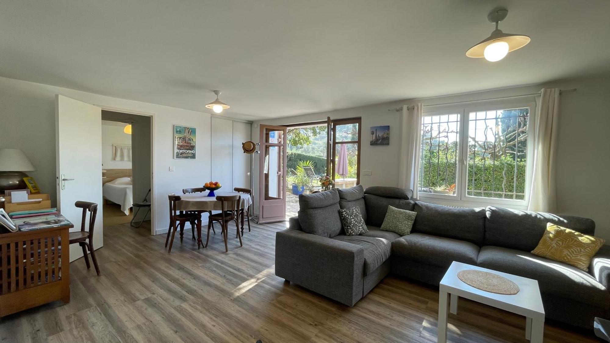 Large Private Garden, Quiet 2-Bedroom Apartment, Air Conditioning, Wifi, Parking Cassis Ngoại thất bức ảnh